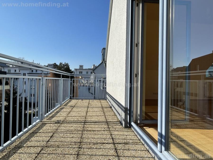 modern apartment in quiet neighbourhood, 2x balcony