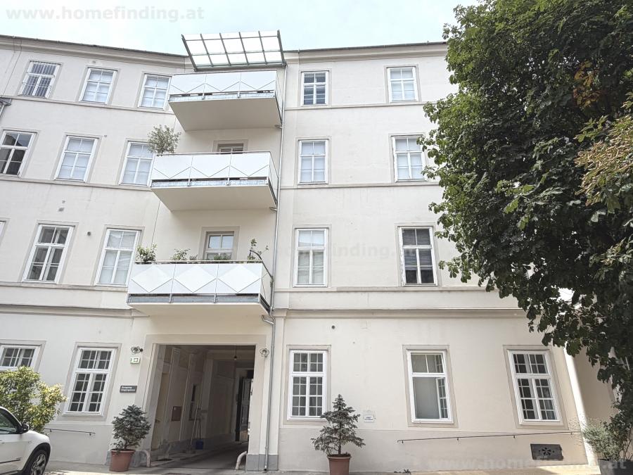bright 4 rooms with balcony close to Rochusmarkt & Stadtpark I 144m² I 2 bedrooms