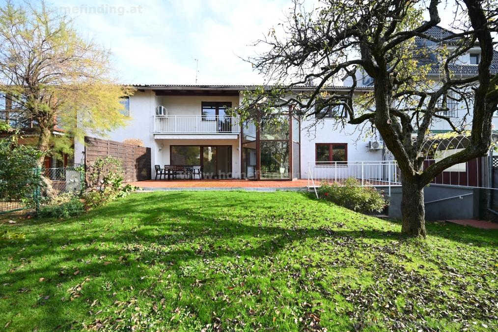 schönes Haus mit Garten nahe der Wittgensteinstraße / Ursulinen