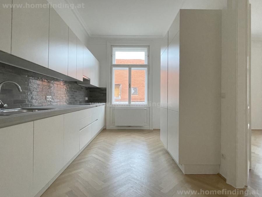 great 4 rooms with loggia - close to Stephansdom