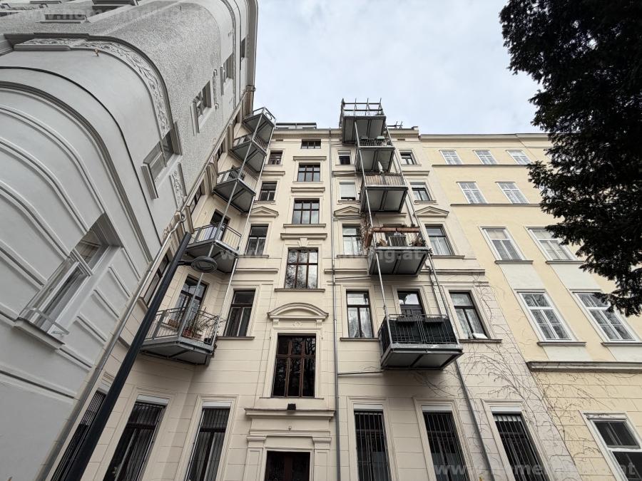 VERMIETET --- unbefristet - schöne Altbauwohnung nahe Lerchenfelderstraße