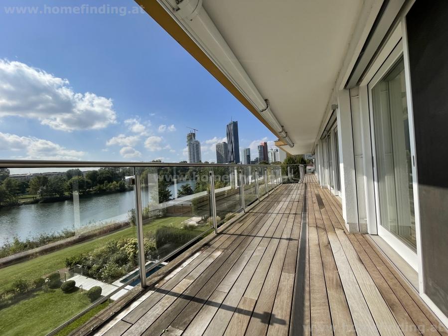 Wohnen am Kaiserwasser: Luxuswohnung bei der UNO-City, Bootssteg + Schwimmbiotop