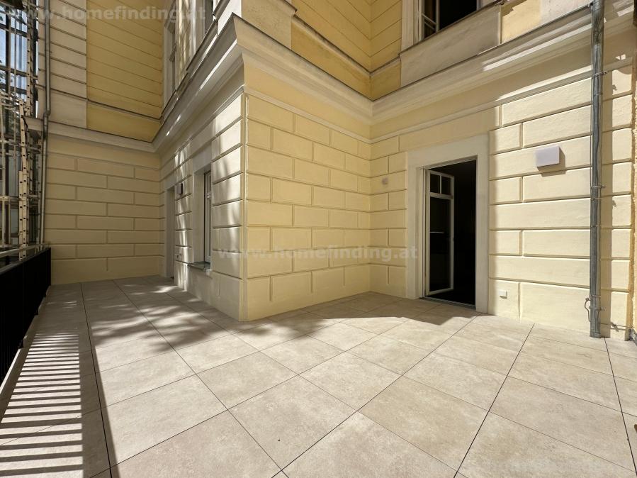 2.5-room apartment with terrace close to Belvedere