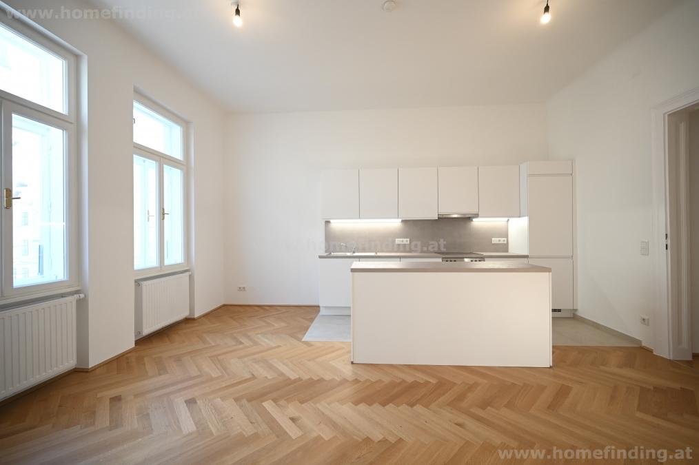 Erstbezug: 5-Zimmerwohnung, moderne Bäder, Klopfbalkon I unbefristet