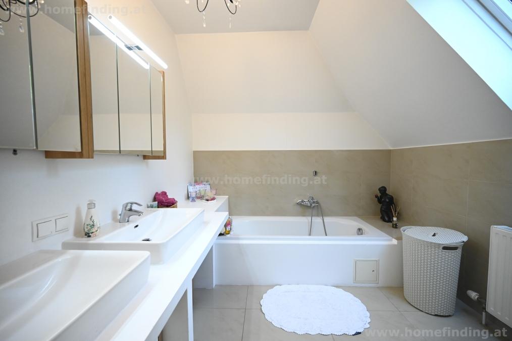 Einfamilienhaus mit Pool und schönem Blick / Wohnen am Ölberg