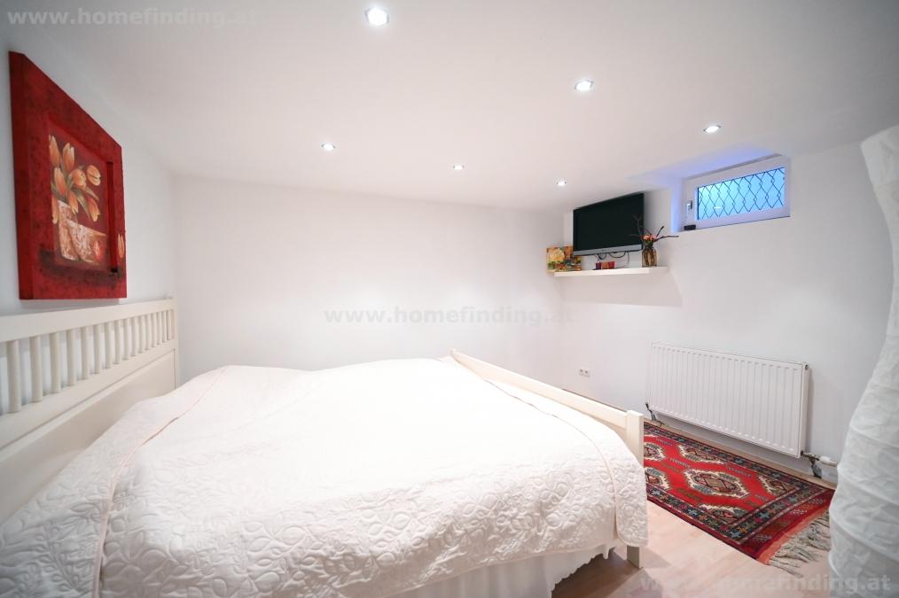 Einfamilienhaus mit Pool und schönem Blick / Wohnen am Ölberg