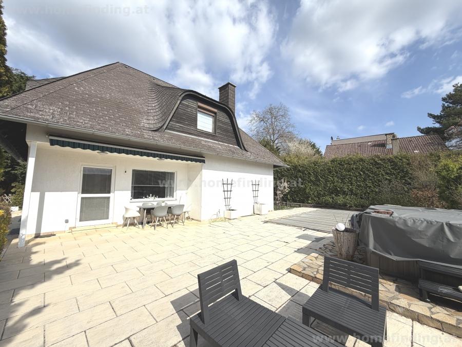 house with pool and nice view  at Klosterneuburg