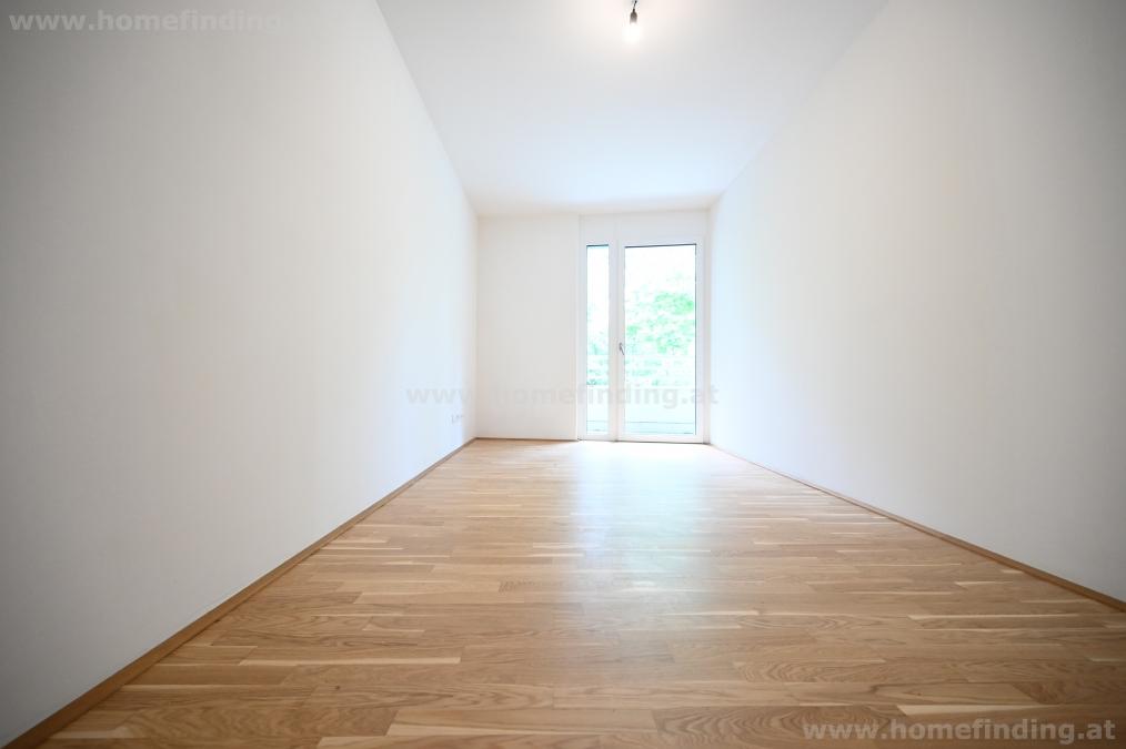 nice view with big loggia/balcony, garage possible