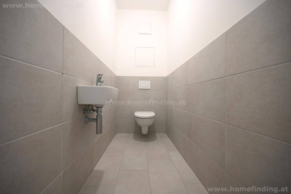 nice view with big loggia/balcony, garage possible