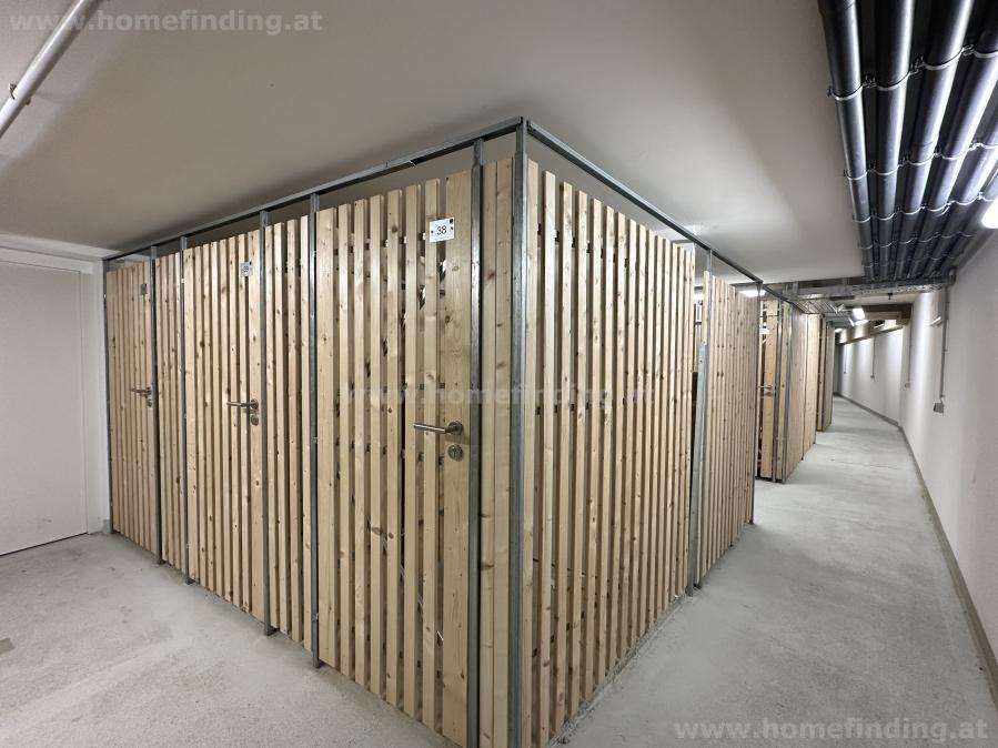 nice view with big loggia/balcony, garage possible