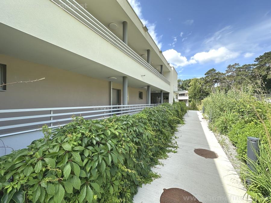 nice view with big loggia/balcony, garage possible