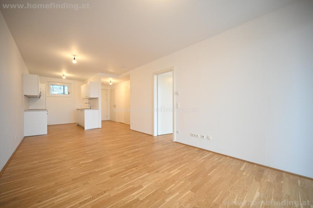 2 rooms, garden, garage possible