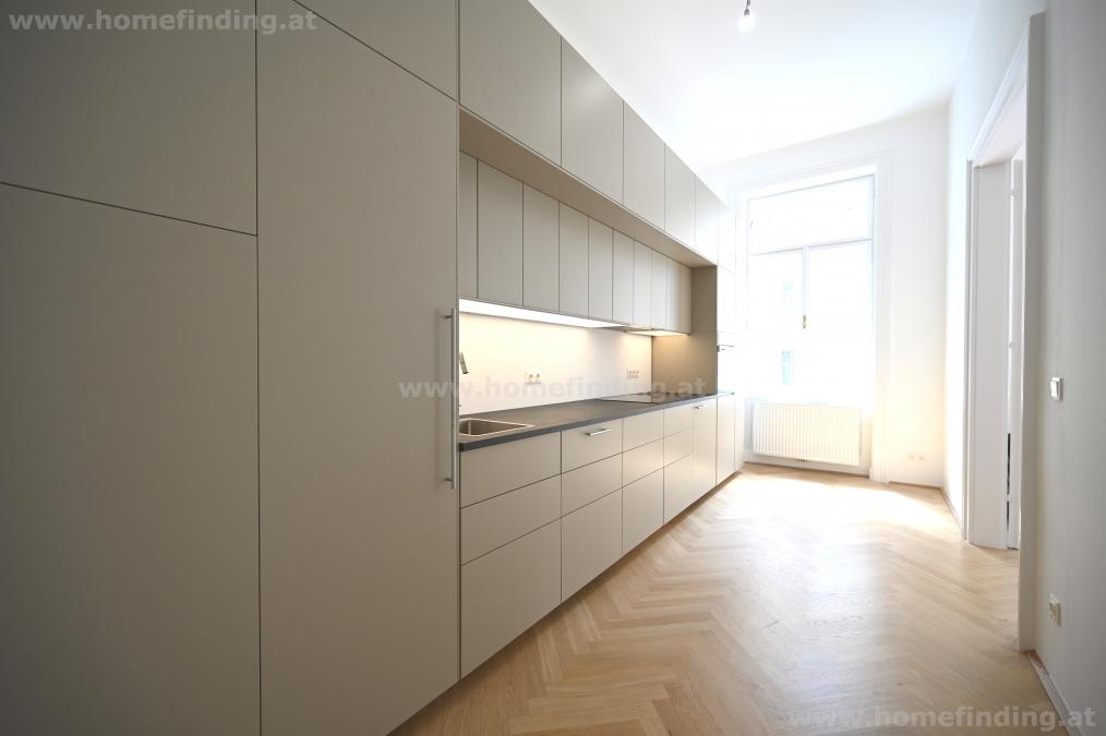 Erstbezug: Altbauwohnung - 6 Zimmer - 3 Bäder - nahe Argentinierstraße - befristet