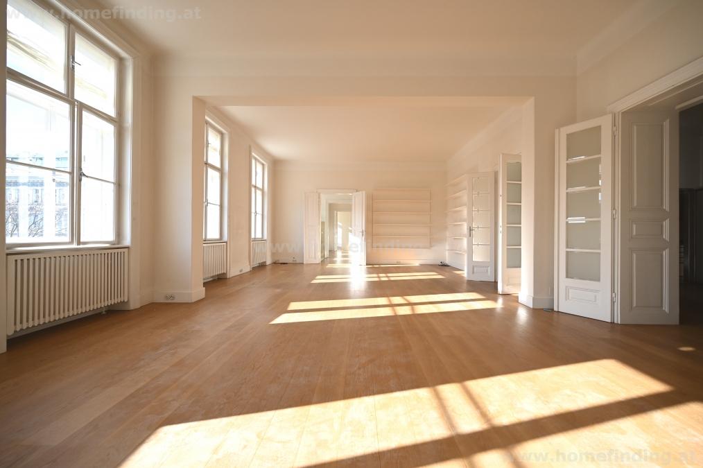 repräsentative Altbauwohnung mit Innenhof-Balkon beim Schillerplatz - 7 Zimmer I befristet