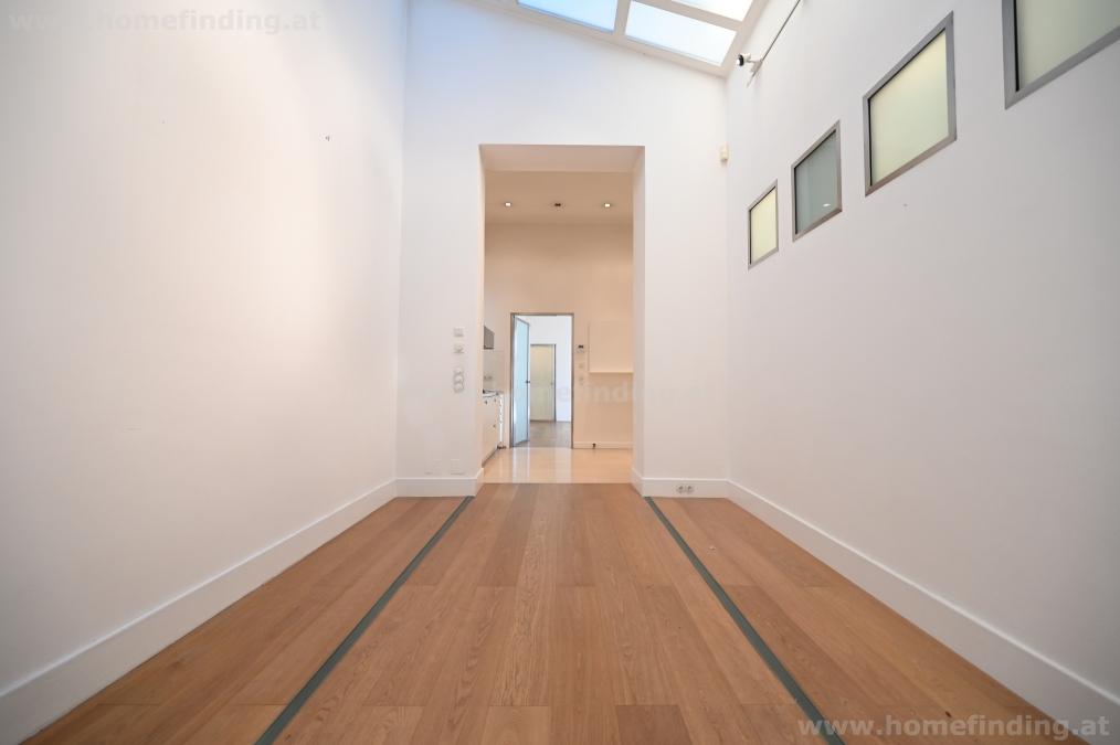 repräsentative Altbauwohnung mit Innenhof-Balkon beim Schillerplatz - 7 Zimmer I befristet