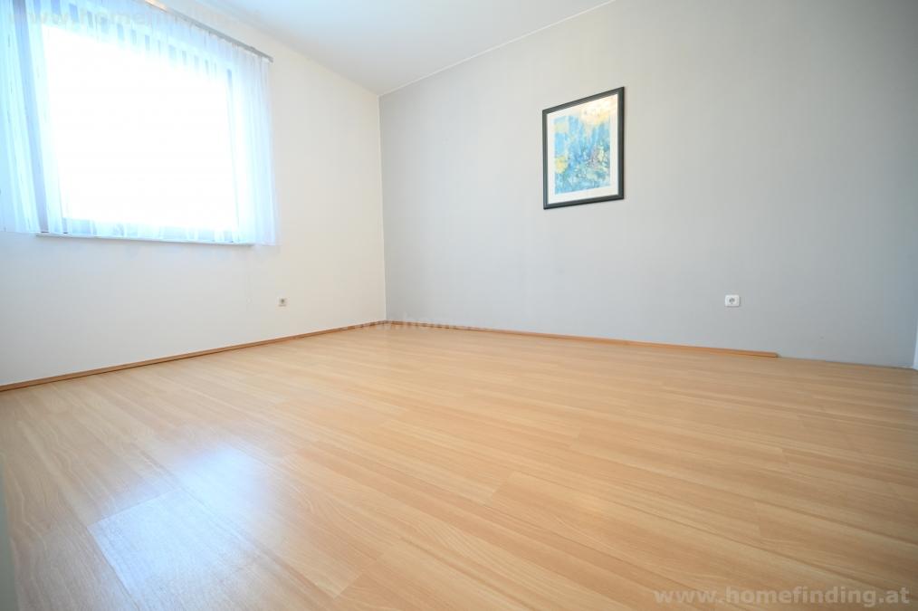 nice house with 5 rooms, garden, garage, cellar