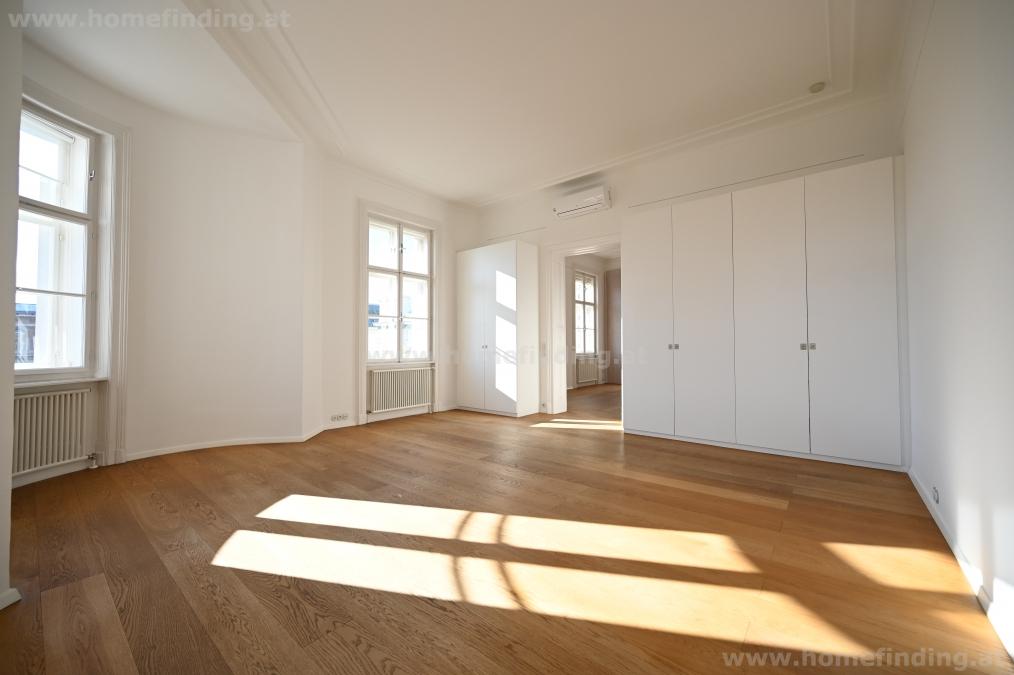 bright oldstyleapartment (1 bedroom) close to Burggarten