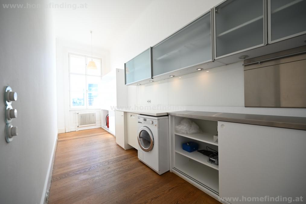 luxuriöses Büro mit wunderschönem Grünblick / beim Schillerplatz