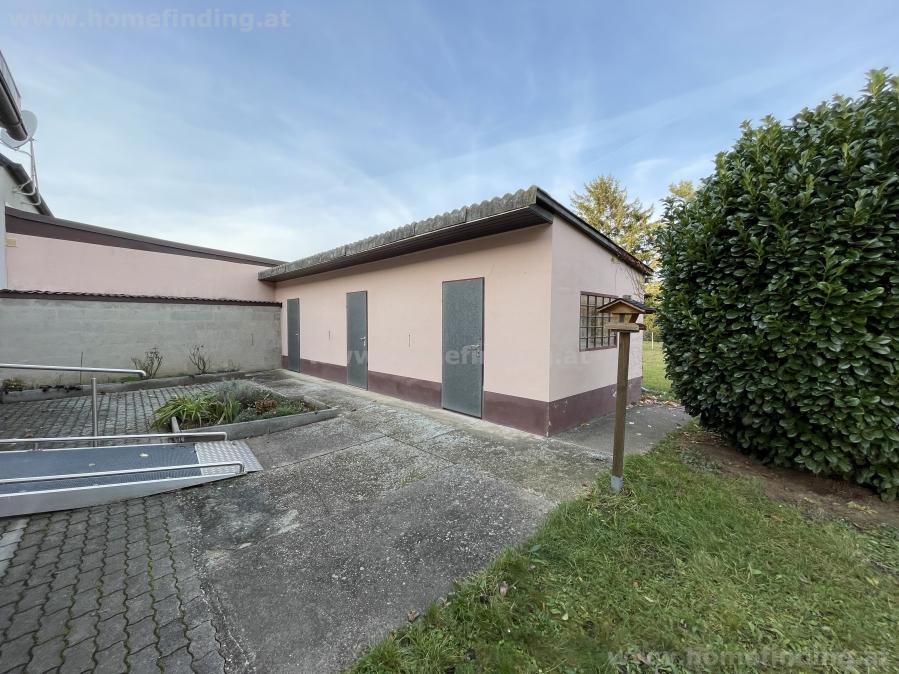 small house with garden in Angern an der March