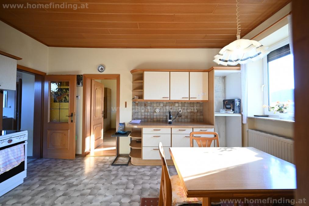 small house with garden in Angern an der March