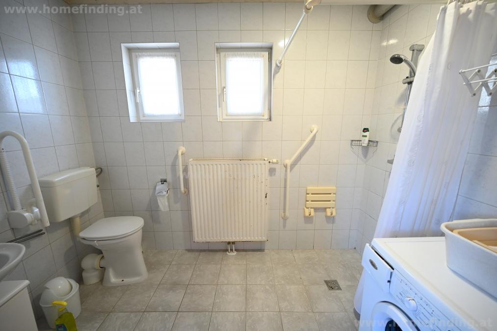 small house with garden in Angern an der March