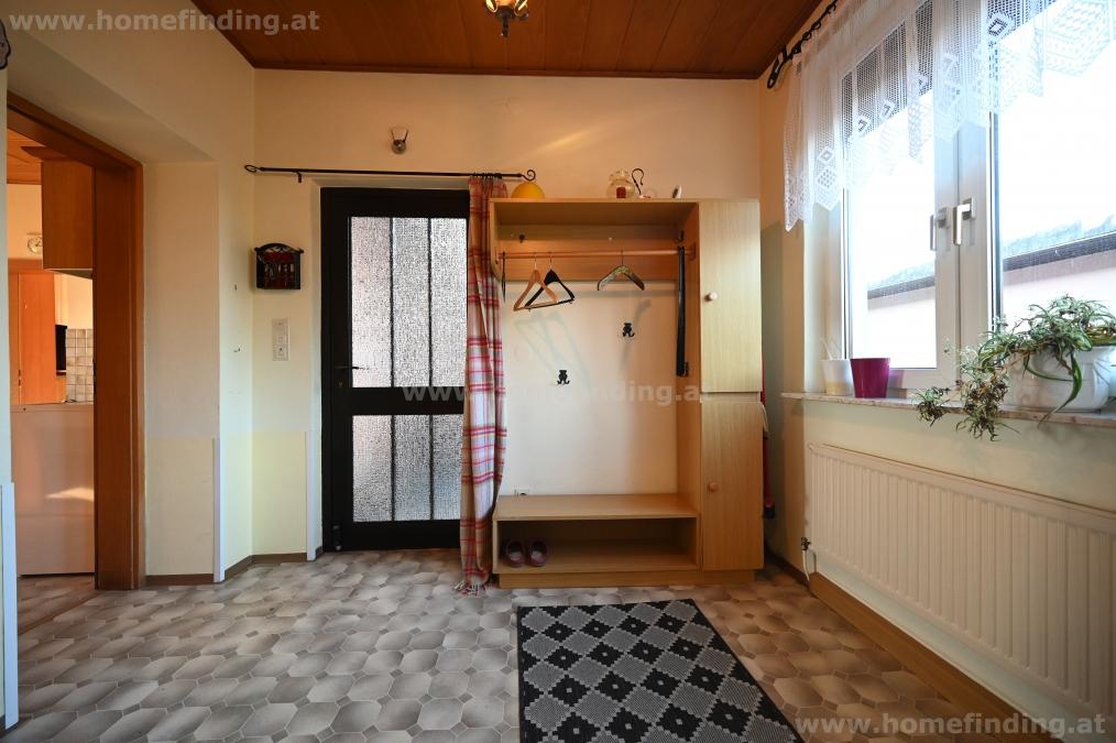 small house with garden in Angern an der March