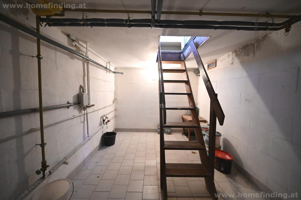 small house with garden in Angern an der March