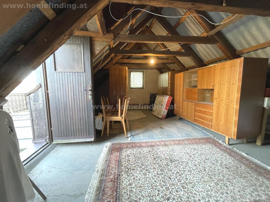 small house with garden in Angern an der March