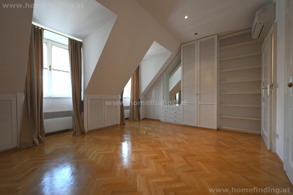great apartment with roof terrace close to Parlament