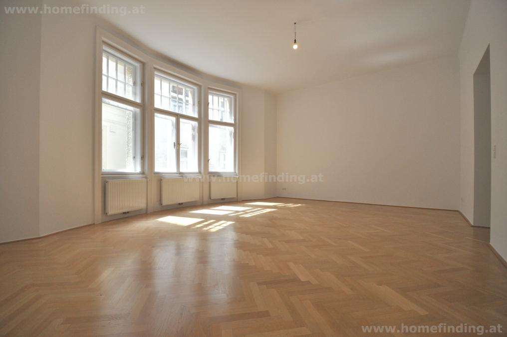 great old type apartment close to Belvedere