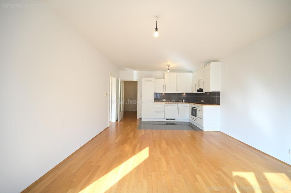 nice apartment with balcony at Althietzing