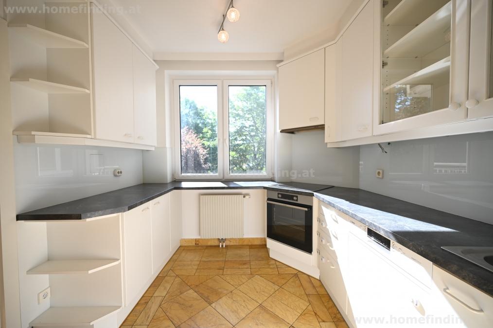 beim Streckerpark: 4 Zimmer, 2 Bäder, Balkon, Garage möglich