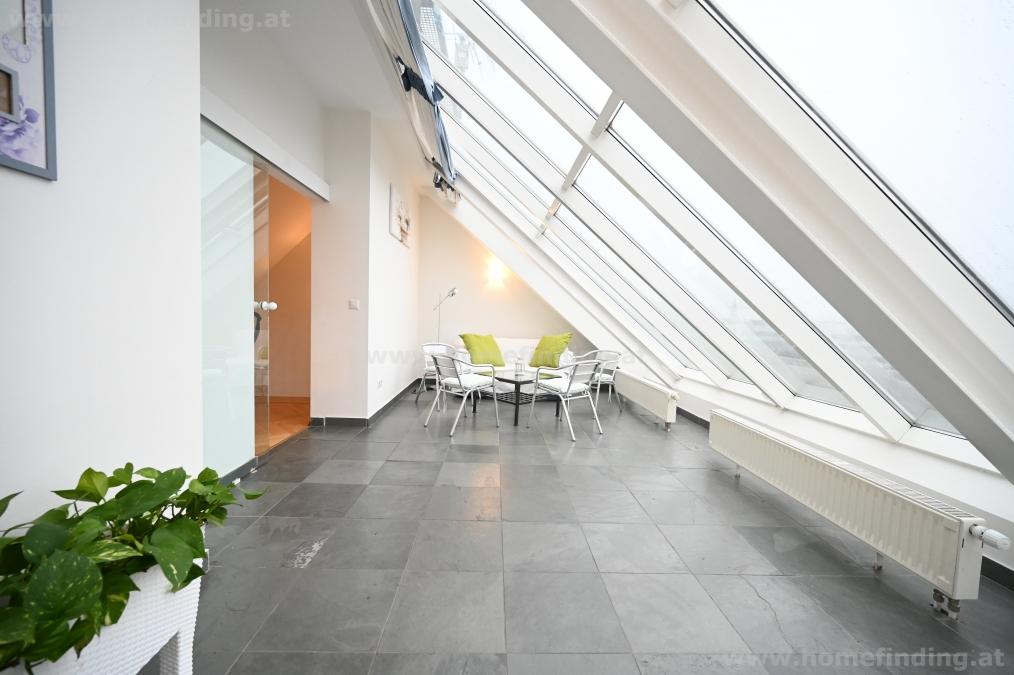 möblierte Terrassen-Wohnung nahe Karlskirche I unbefristet