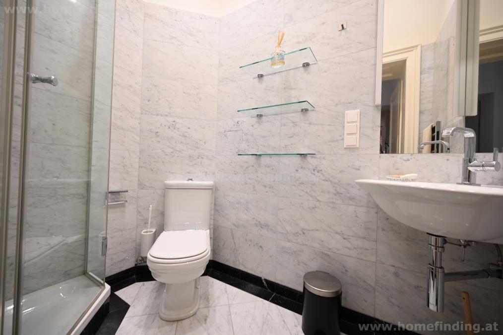 furnished apartment with 3 bedrooms near Parlament/ Rathaus