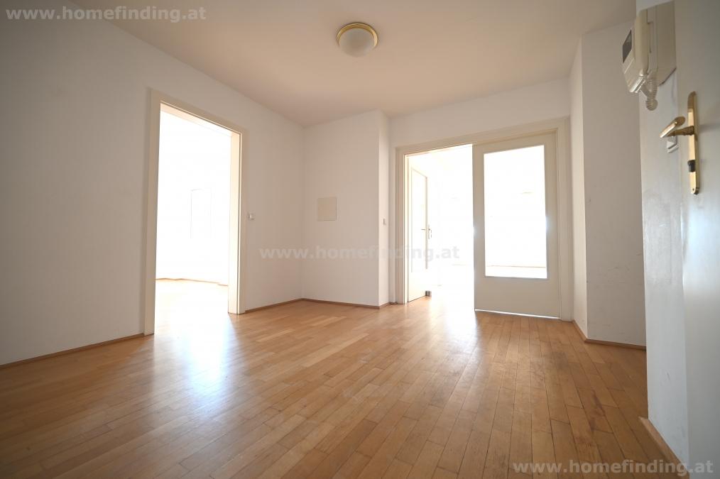 great 4 rooms with big balcony and garden