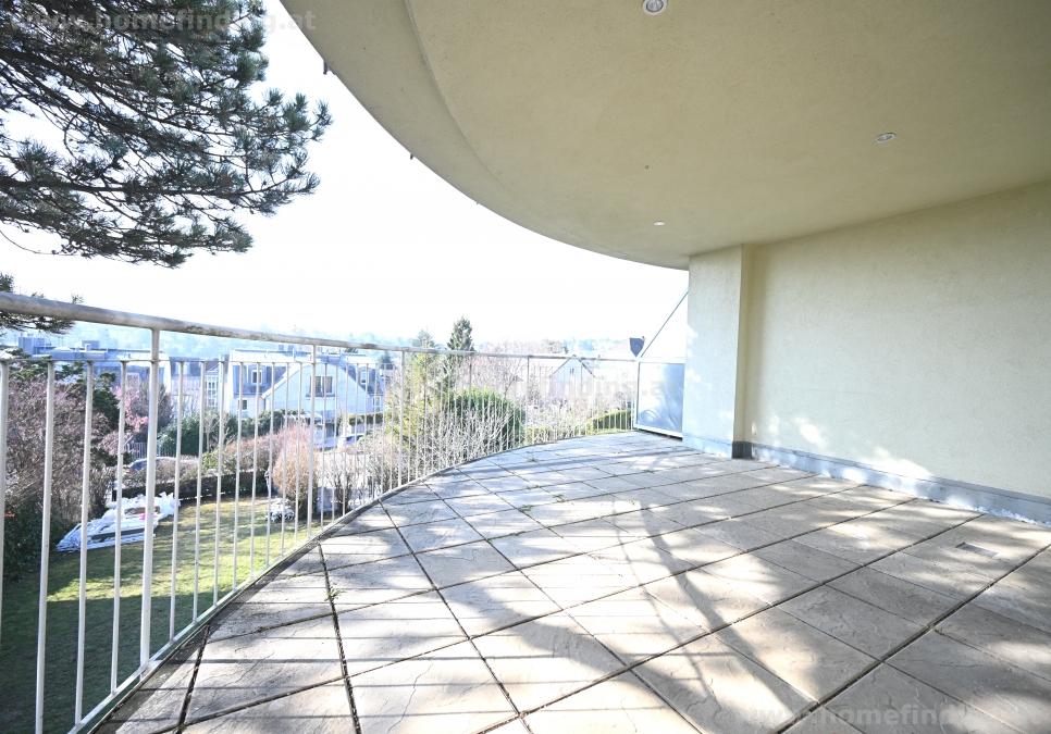 great 4 rooms with big balcony and garden