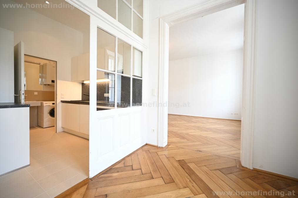 great old style apartment close to Rochusmarkt