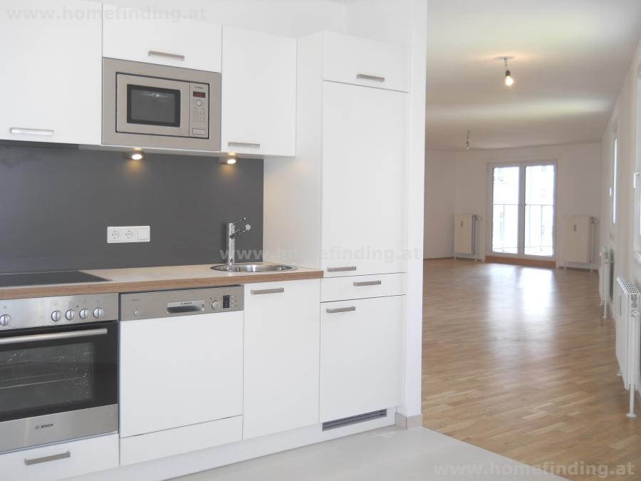 loft with loggia close to Rochusmarkt