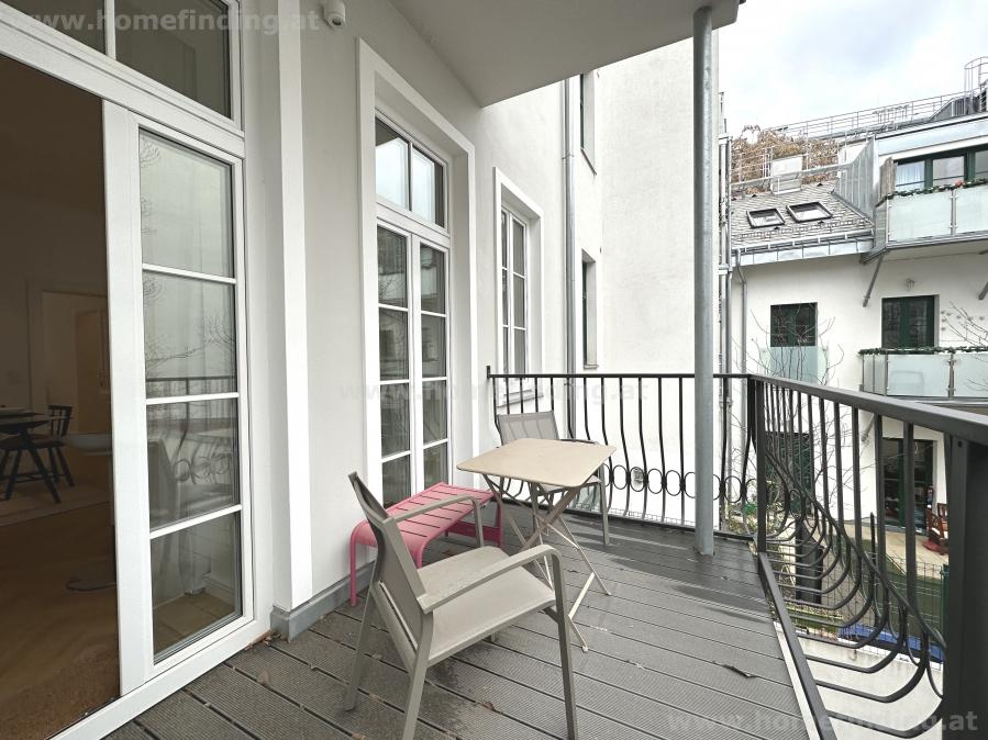 COMING SOON: expat flat - fully furnished I sanierte Altbauwohnung mit Balkon - möbliert